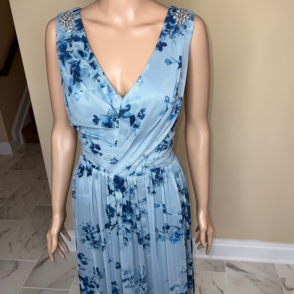 Ignite evenings dress - Picture 3 of 12